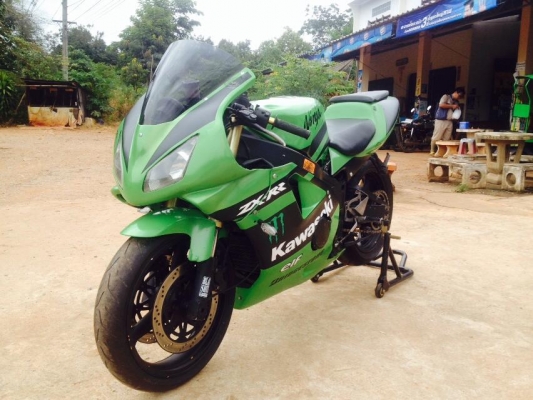 (ปรับราคา) 55,000 ขายครับ zxr 400 ปี 92 เครื่องดีมาก แรง ระบบไฟสมบูรณ์ ไฟหน้า ไฟท้าย ไฟเลี้ยว ติดครบครับ ทะเบียนแท้ + โอน โซ่ สเตอ เหลือเยอะมากใช่ยาวเลย ยางหน้า หลัง นิ่มๆเลยครับ ท่อโยชิ ราคา 55,000 บาท ต่อลองได้ครับ สนใจทีกมาเลยครับ (ปรับราคา) 55,000 ขายครับ zxr 400 ปี 92 เครื่องดีมาก แรง ระบบไฟสมบูรณ์ ไฟหน้า ไฟท้าย ไฟเลี้ยว ติดครบครับ ทะเบียนแท้ + โอน โซ่ สเตอ เหลือเยอะมากใช่ยาวเลย ยางหน้า หลัง นิ่มๆเลยครับ ท่อโยชิ ราคา 55,000 บาท ต่อลองได้ครับ สนใจทีกมาเลยครับ