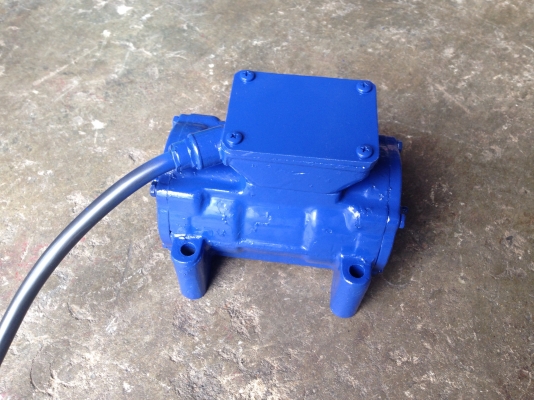 ขายมอเตอร์สั่น-เขย่า ขนาดเล็ก 380V วิ่งนิ่ม เขย่าแรง พร้อมใช้งาน