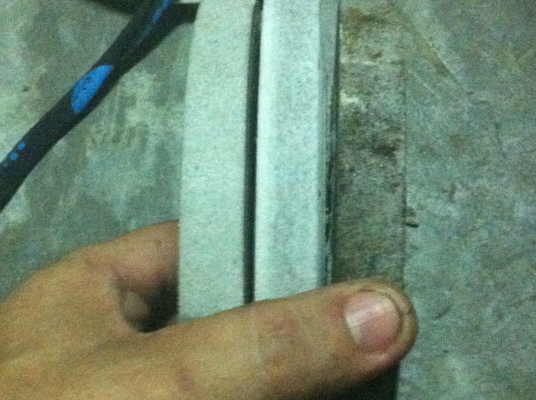 ล้อหินเจียร์ขาวยี่ห้อ KGW แบบละเอียดขนาดโตประมาณ 6 นิ้ว ของญี่ปุ่น (มีเยอะ)