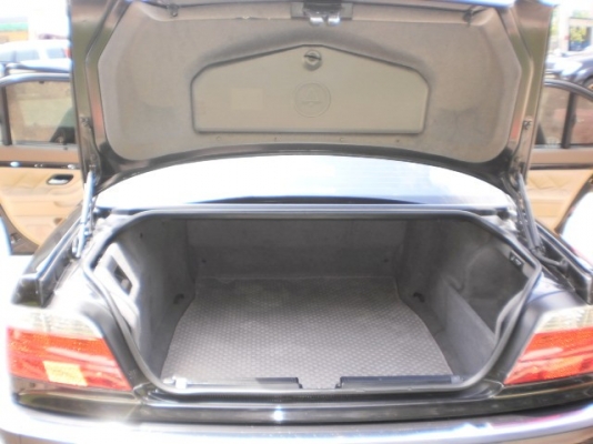 BMW SERIES 7 รุ่น 730iA รหัส E38