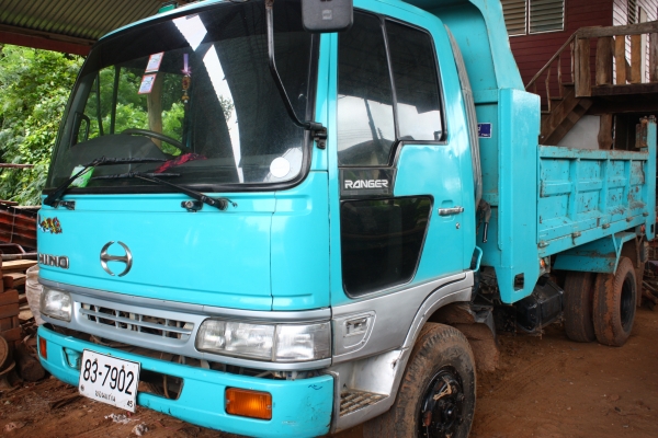 ขาย 6ล้อดั๊มพ์ HINO 135แรง 4สูบ เทอร์โบ ขาย 6ล้อดั๊มพ์ HINO 135แรง 4สูบ เทอร์โบ