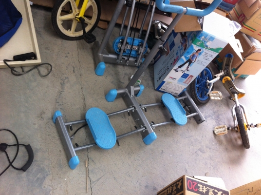 เครื่องออกกำลังกาย LEG SLIMMER เครื่องออกกำลังบริหารช่วงขา กระชับต้นขา และสะโพกให้ช่วงขาสวย