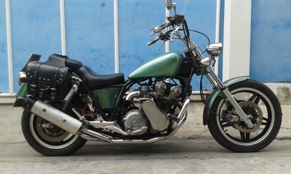 ขายด่วน Honda cb750cc ทะเบียนพร้อมโอน ภาษีไม่ขาด