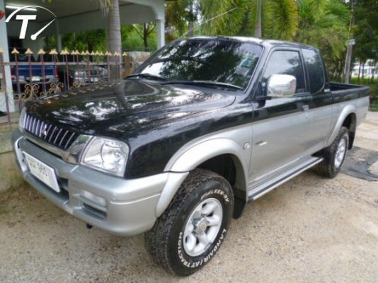 สตราด้าแค๊ป โฟวิล 4WD สวยมากๆ พร้อมๆ ใช้ขับไปทำงาน ไม่เคยบรรทุกหนักครับ