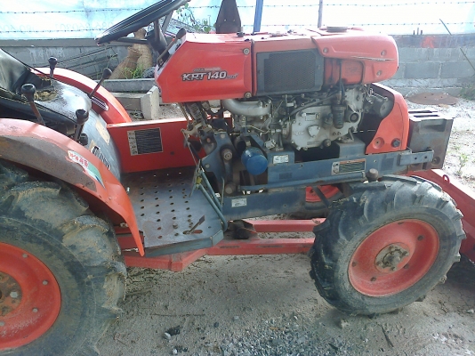 ขาย KUBOTA KRT140 พร้อมใช้ ดันหน้าผาน3 ลดราคาส่งท้ายปี