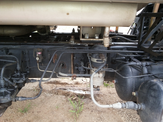 ขายรถ 10 ล้อ บรรทุกน้ำมัน HINO 195  แรงม้า  บรรจุ 16,000 ลิตร