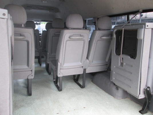 ขาย Toyota Commuter 2.5 หลังคาสูง ป้ายเหลือง ปี.09  อ.ว.ท.ม.เพาเวอร์ ไฟฟ้า เครื่อง2.5คอมมอลเรล ดีเซล สภาพเดิมๆ ไม่มีชน  มือเดียวออกห้าง ภายในสายจากห้าง ขาย610,000T.02-4133976