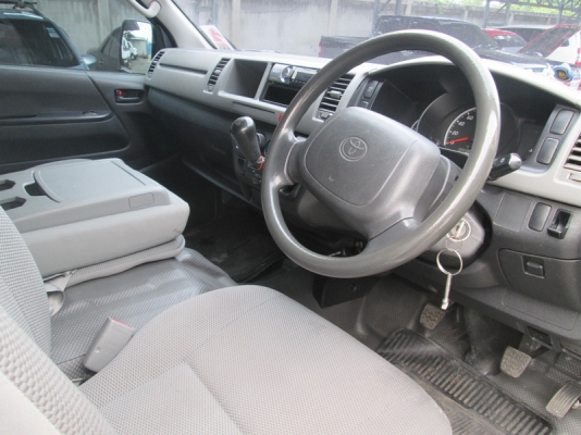 ขาย Toyota Commuter 2.5 หลังคาสูง ป้ายเหลือง ปี.09  อ.ว.ท.ม.เพาเวอร์ ไฟฟ้า เครื่อง2.5คอมมอลเรล ดีเซล สภาพเดิมๆ ไม่มีชน  มือเดียวออกห้าง ภายในสายจากห้าง ขาย610,000T.02-4133976