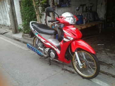 เวฟ125iสตาทเท้าปี54ท่อดำ