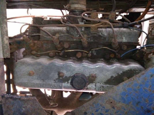 รถอีแต๋น 6 ล้อ พร้อมเครื่อง Nissan ED30 พร้อมใช้งาน