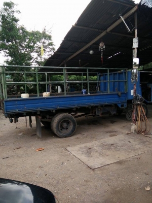 รถอีแต๋น 6 ล้อ พร้อมเครื่อง Nissan ED30 พร้อมใช้งาน