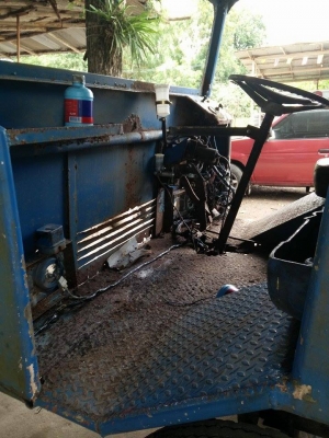 รถอีแต๋น 6 ล้อ พร้อมเครื่อง Nissan ED30 88 แรง พร้อมใช้งาน