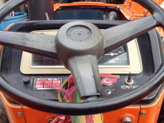 ขายด่วนครับ KUBOTA L4202 DT-M 42 แรง 2 เพลาพร้อมผาน4 LCS ใหม่ๆครับ สภาพรถเชียงกงครับ