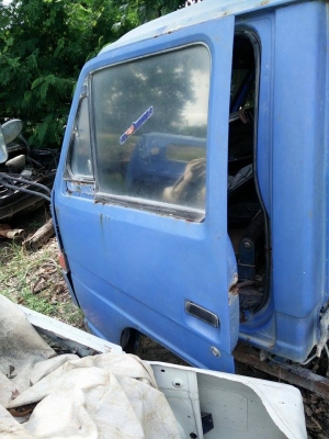 หัวเก๋ง npr 115 ขายตามสภาพ ถูกๆมาเอาไปเลย