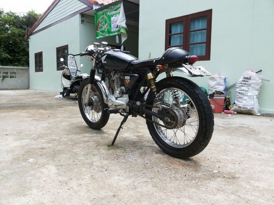 Cafe 200cc. Cafe 200cc.