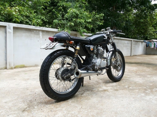 Cafe 200cc. Cafe 200cc.