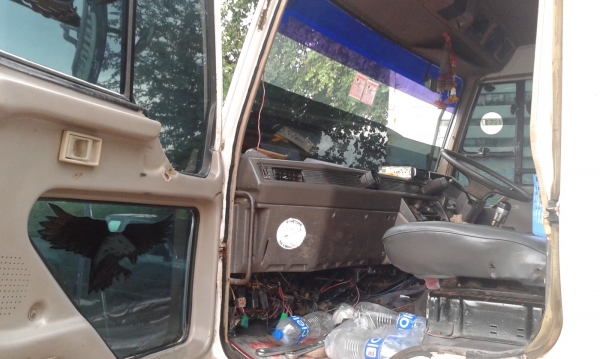 ขายไอ้หลงโบว์ FN527M TF3171 สองเพลาดั้ม ขายไอ้หลงโบว์ FN527M TF3171 สองเพลาดั้ม