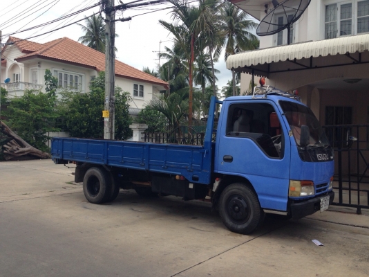 IZUZU NKR 120แรง รถห้างเดิมๆ สภาพดีพร้อมใช้งาน