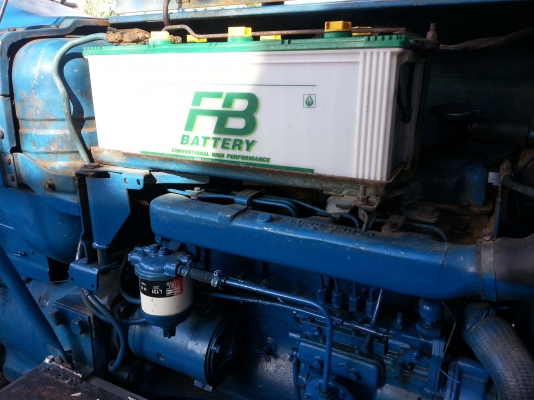 ขายรถไถฟอร์ด 5000 เครื่อง T3 รถบ้านพร้อมใช้