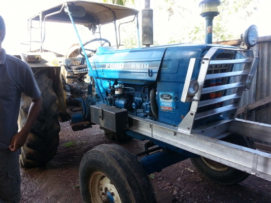 ขายรถไถฟอร์ด 5000 เครื่อง T3 รถบ้านพร้อมใช้