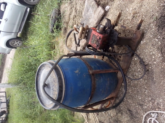 สีนวนจัดให้ B6000 kubota โฟร์วิน มีเครื่องพ่นยา โลตารี