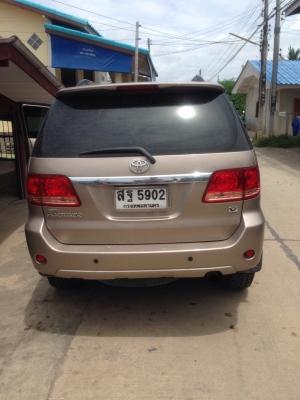 ขายโตโยต้าฟอร์จูนเนอร์ D4D 3.0CC 4WD ปี06 ขาย550,000บาท  0892095791(บอย) ราคาสุดท้ายก่อนเข้าเต็นต์ (490,000) บาท