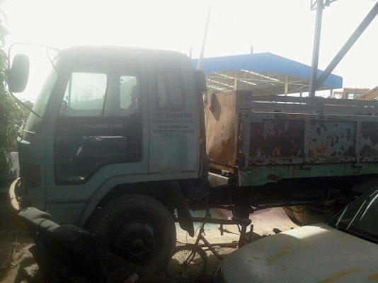 รถดัมพ์6ล้อ isuzu