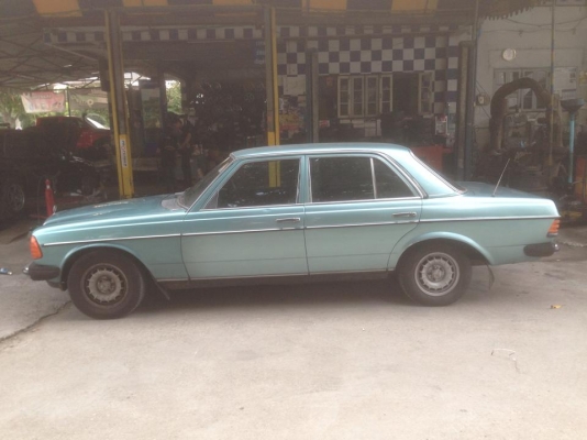 benz e230ปี2525 สภาพสวย