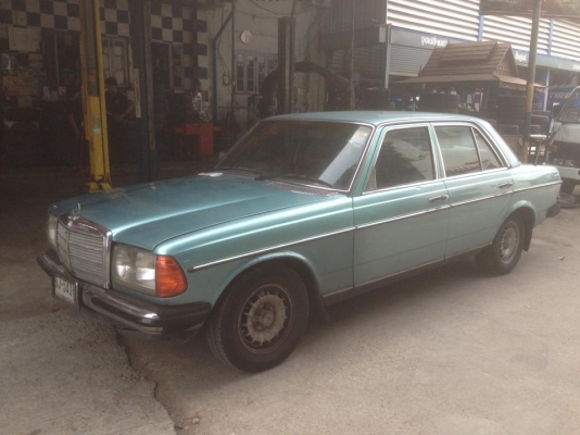 benz e230ปี2525 สภาพสวย