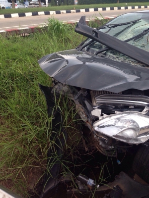 โตโยต้านิวส์วีออส ปี 10 โอนลอย ชนหน้าอย่างเดียว