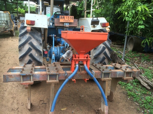 ขายรถไถ ฟอร์ด 6640 ราคา 700,000