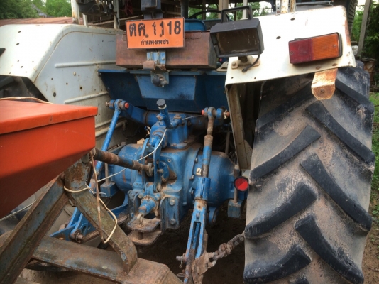 ขายรถไถ ฟอร์ด 6640 ราคา 700,000