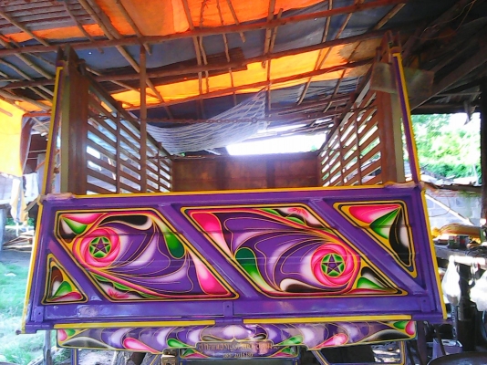 บริการ ปะผุ ทำสี รถอีแต๋น คับ บริการ ปะผุ ทำสี รถอีแต๋น คับ