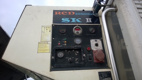 เครื่องทำความเย็นติดรถ