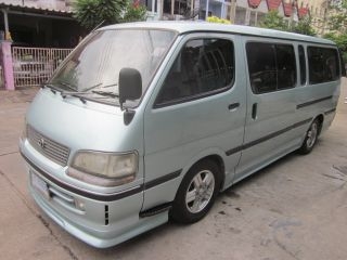 รถตู้สวย พร้อมใช้ รถตู้สวย พร้อมใช้