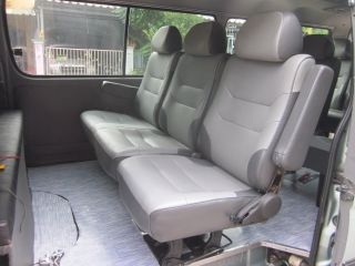 รถตู้สวย พร้อมใช้ รถตู้สวย พร้อมใช้