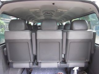 รถตู้สวย พร้อมใช้ รถตู้สวย พร้อมใช้