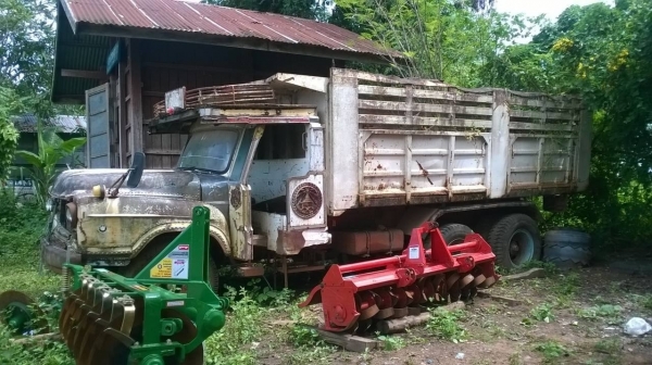 ขายถูกๆ 10 ล้อหัวยาว 2 เพลาดั้ม คัสซีดี ช่วงล่างใหญ่จัมโบ้มี DL เครื่อง+เกียร์ PD6 220 แรงม้า เบรคลมดัน พวงมาลัยพาวเวอร์ ยางเต็ม ทะเบียนพร้อมครับ ราคาต่อรองได้ ขายถูกๆ 10 ล้อหัวยาว 2 เพลาดั้ม คัสซีดี ช่วงล่างใหญ่จัมโบ้มี DL เครื่อง+เกียร์ PD6 220 แรงม้า เบรคลมดัน พวงมาลัยพาวเวอร์ ยางเต็ม ทะเบียนพร้อมครับ ราคาต่อรองได้