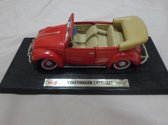 ขออนุญาตขายโมเดลรถโฟล์คเต่าเปิดประทุนครับ