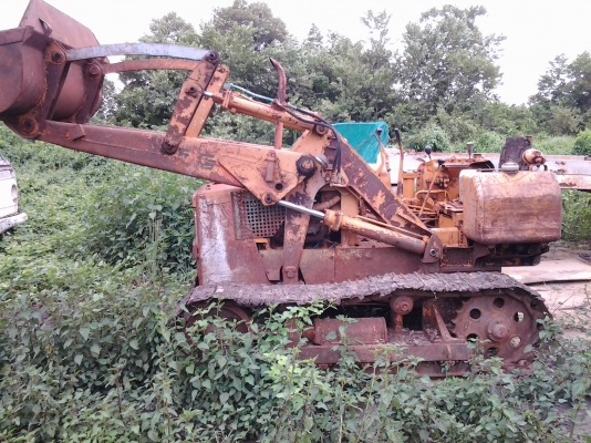 ขายรถตักโคมัสสุเท่า D2 สภาพสวยมากขายแบบถูกๆ 85000 บาทเท่านั้น