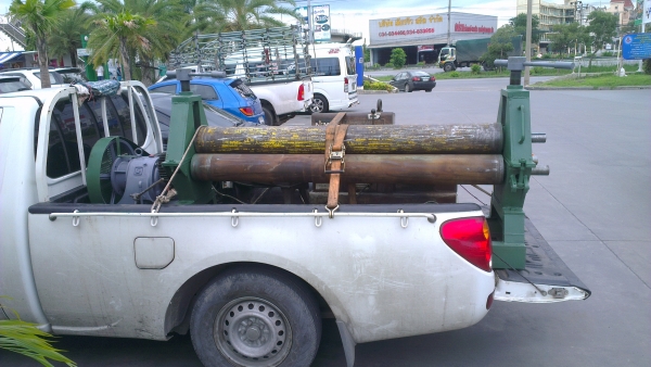 Sell> ขายเครื่องม้วนเหล็กแผ่น หน้ากว้าง 5 ฟุต ลูกกลิ้งโต 6.5" นิ้ว พร้อมดัดเแป๊ปได้ในตัวเดียวกันครับ พร้อมใช้งานครับ Sell> ขายเครื่องม้วนเหล็กแผ่น หน้ากว้าง 5 ฟุต ลูกกลิ้งโต 6.5" นิ้ว พร้อมดัดเแป๊ปได้ในตัวเดียวกันครับ พร้อมใช้งานครับ