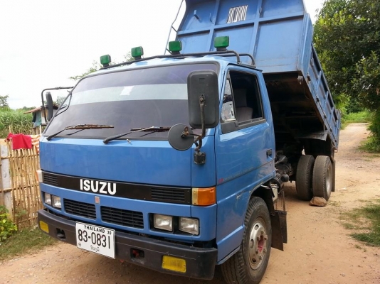 ขายดั้ม5คิว ISUZU NPR115 แรง เครื่องดี4BD1 คัชซีสวยNPR59LU5M มีสโลว์เกียร์กลาง เฟืองท้ายFหน้า-หลัง ภายในสวย เอกสารพร้อมโอน โทร 090-8588220คุณนะ ID:narong498 หรือ www.truck.in.th/498