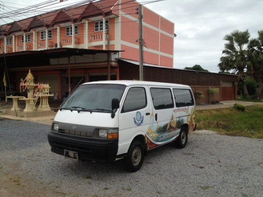 ขายรถตู้สภาพเดิมๆบางๆ ราคาไม่แพง 1คันคับ ขาย115000 บาท ขายรถตู้สภาพเดิมๆบางๆ ราคาไม่แพง 1คันคับ ขาย115000 บาท