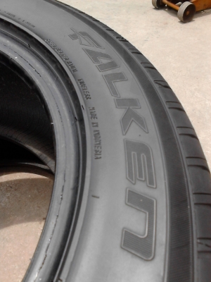 215/55R16 ZIEX FALKEN ZE522  มี 2 เส้น TEL.081-427-3941