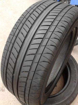 215/55R16 ZIEX FALKEN ZE522  มี 2 เส้น TEL.081-427-3941