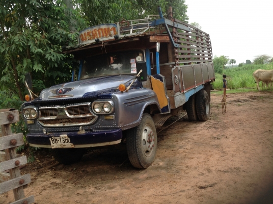 ขาย 240.000 บาท 6ล้อ หัวยาวสภาพดีพร้อมใช้งาน ทะเบียนพร้อมโอน (เจ้าของขายเอง)