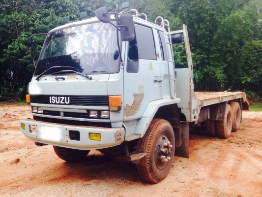 ขายรถ10ล้อท้ายลาด ISUZU FXZ23NFY เครื่อง 240แรงม้าหัวขาวตัวแรกทำฟ้า สนใจโทร 081-9701072