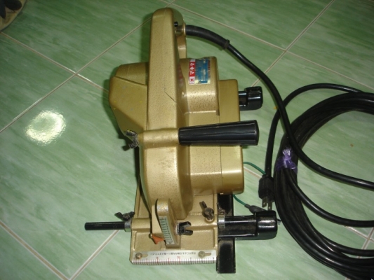 ขายเครื่องเซาะร่องไม้  Makita 3800N-A ไฟ 100v 1430w