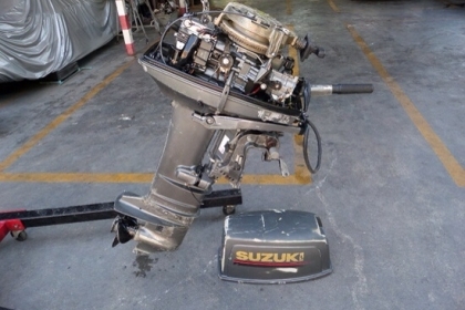 ขาย เครื่องเรือ SUZUKI 25 แรง นำเข้าจากญี่ปุ่น เครื่องติดง่ายเดินดี ราคา 29,500