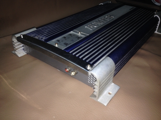 ขายแอมป์ BUMPER  BP-150.2AB แรงๆเสียงดีวงจรสวยราคาถูก 1800.-